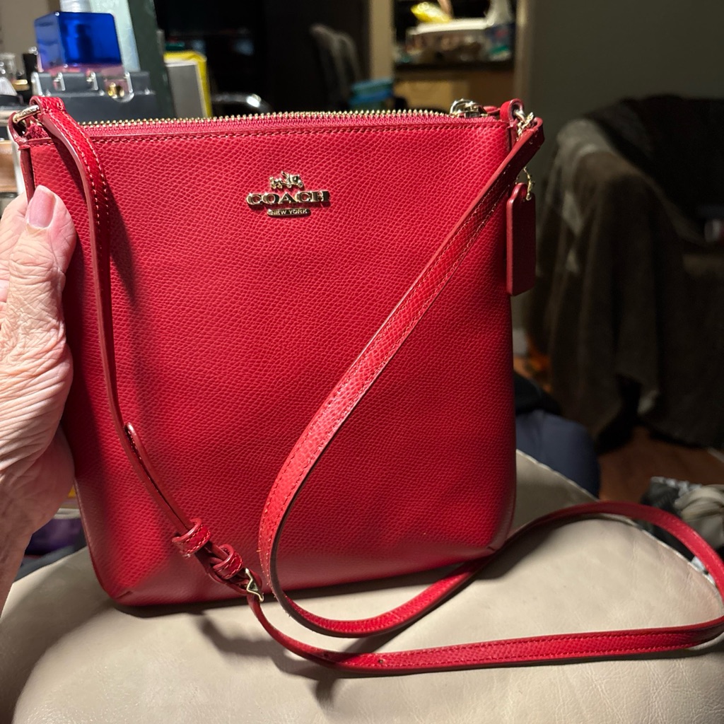 Coach North South Crossgrain Leather Crossbody F36063 Brick Red Color Nwot